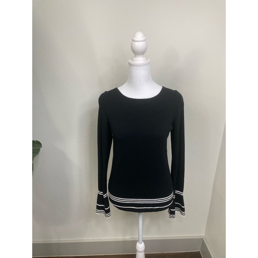 ANN TAYLOR Ribbed Long Bell Sleeves Blouse